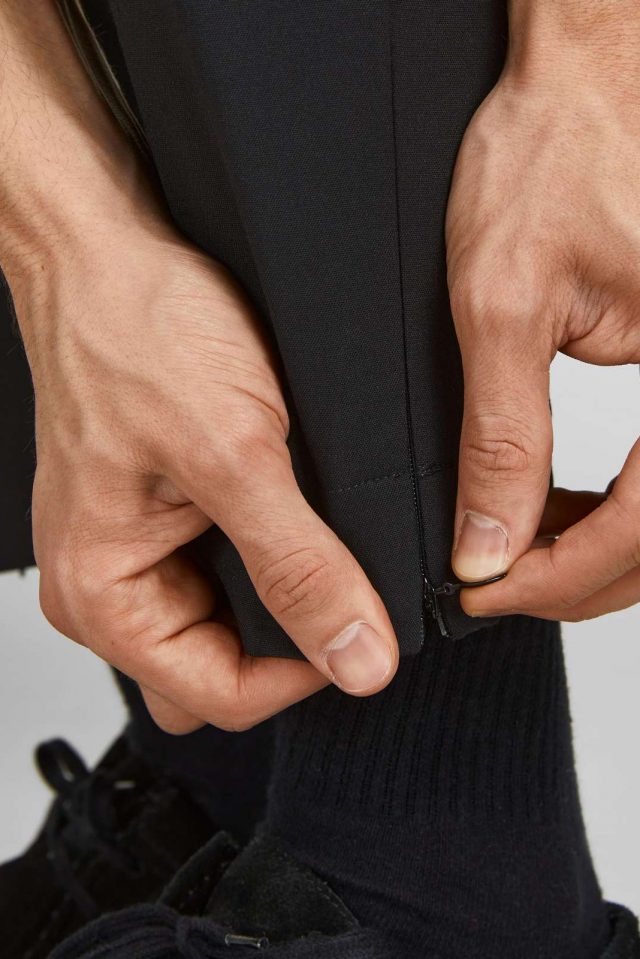 FallWinter2021_3734842_12197648_4-jackjones