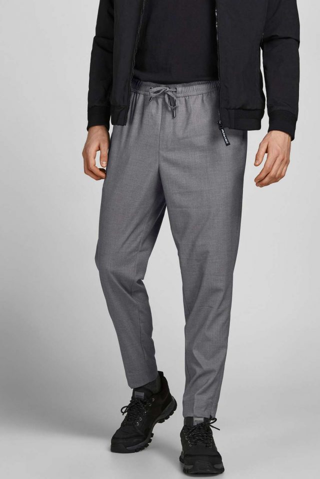 FallWinter2021_3735120_12197656_5-jackjones