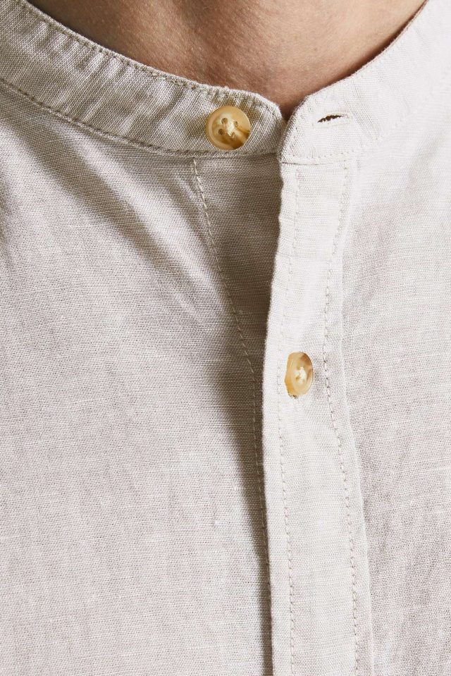 FallWinter2022_3724123_12196820_6-jackjones