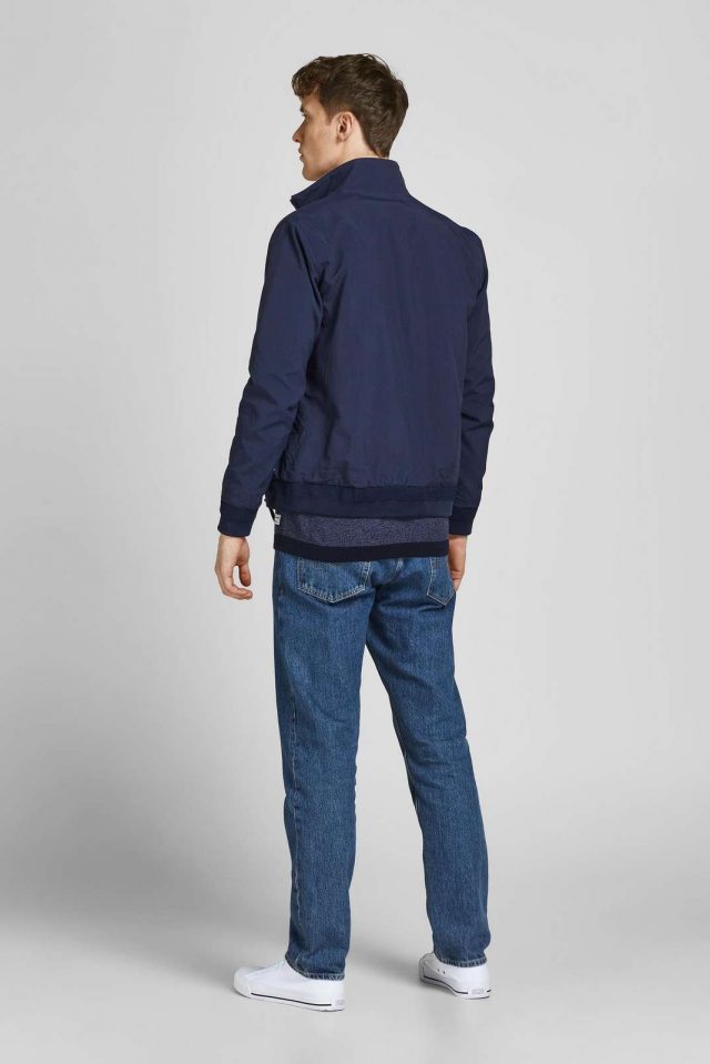 FallWinter2022_3762770_12199925_4-jackjones