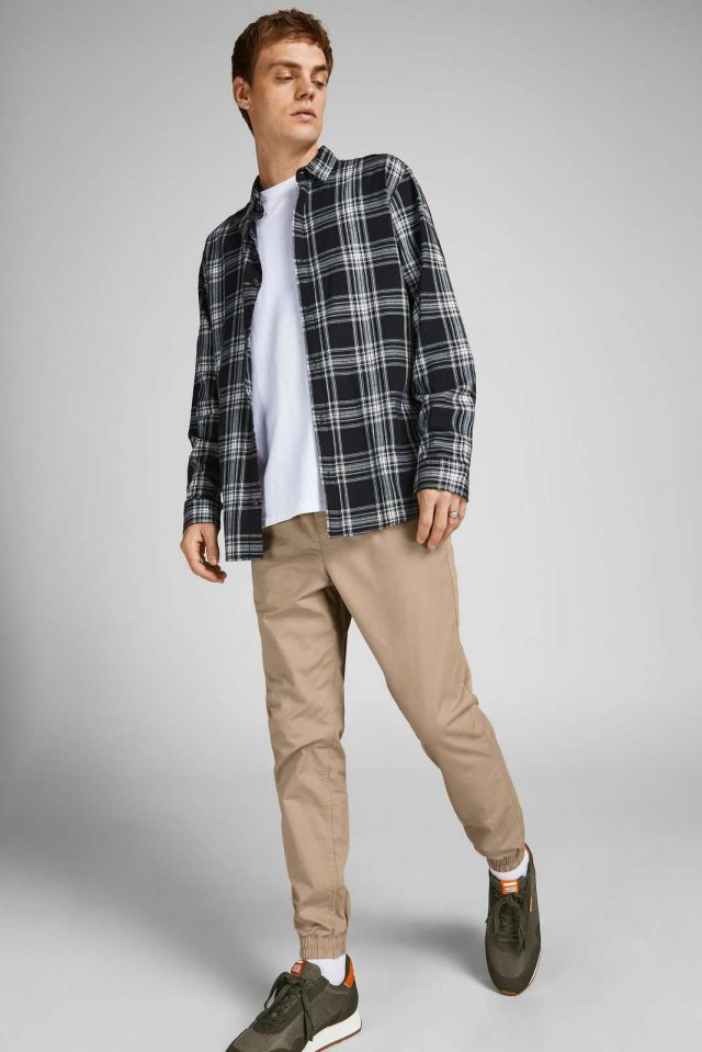 FallWinter2022_3836159_12205985_6-jackjones