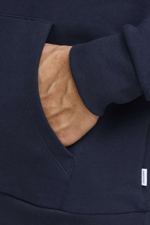 NOOS2019_3151879_12152840_7-jackjones