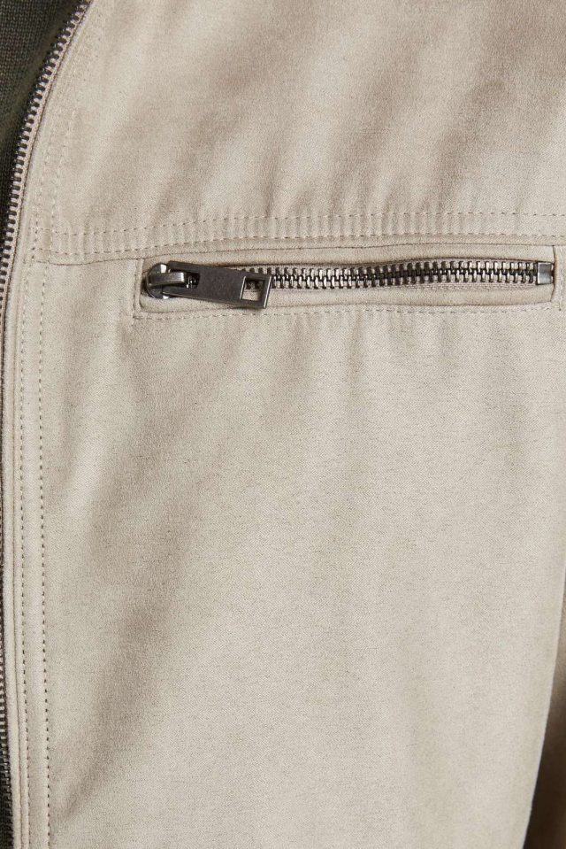 NOOS2019_3373922_12147218_6-jackjones