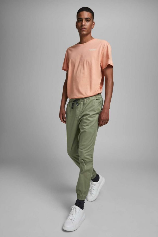 NOOS2020_3526423_12182546_8-jackjones