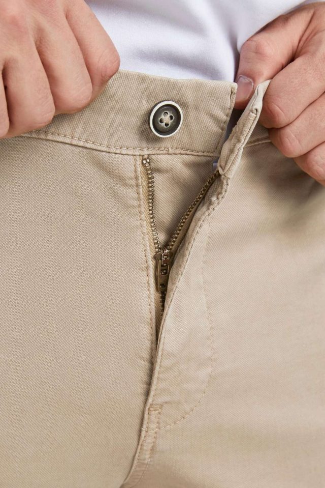 NOOS2021_3564892_12186479_7-jackjones