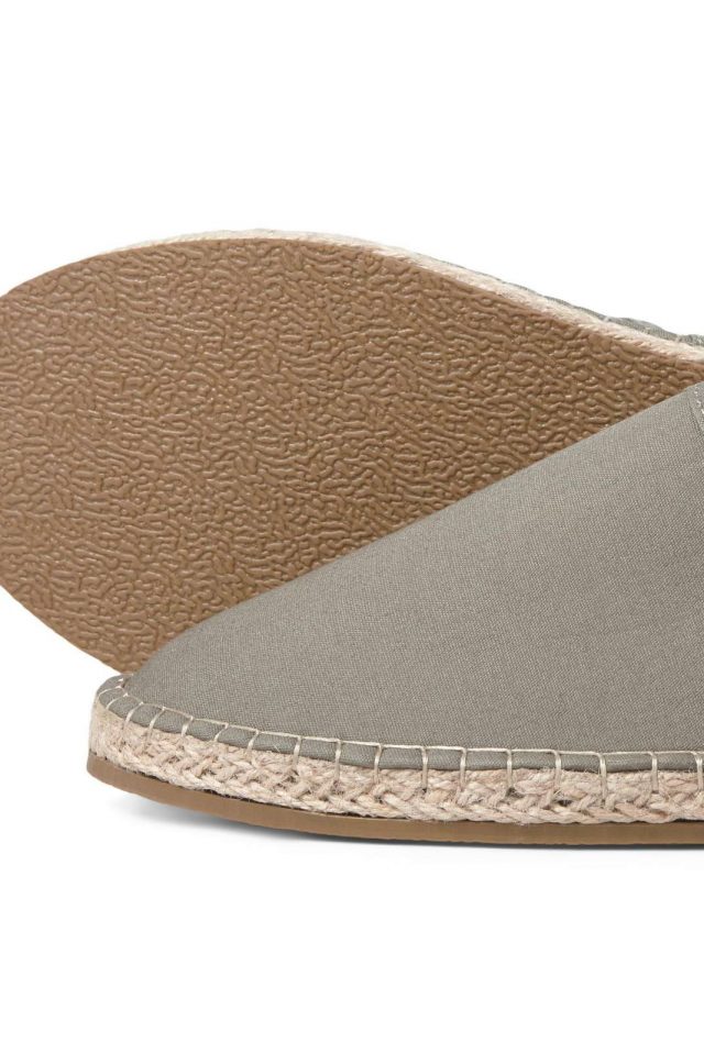 SpringSummer_3817032_12203992_3-jackjones